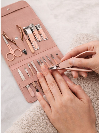 SET DE MANICURE Y PEDICURE